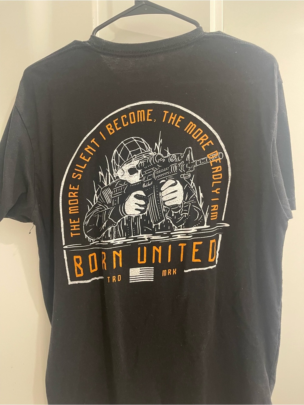 Men's Black Graphic Short Sleeve Tee
